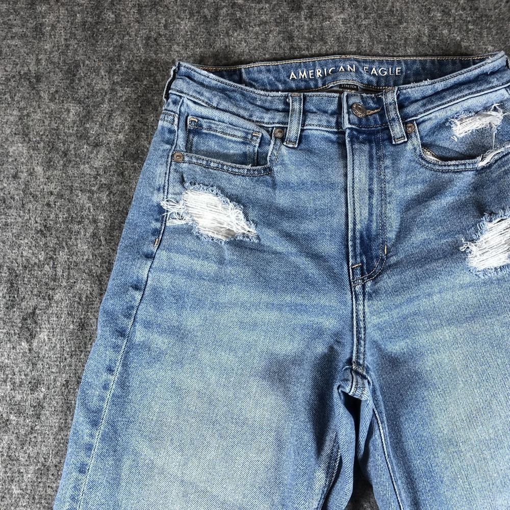 American Eagle Mom Straight Jeans Womens 2 Short Light Wash Distressed Stretch - Picture 3 of 16